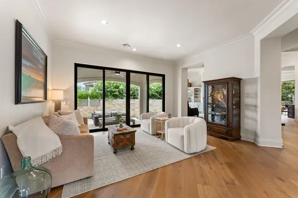 2300 Barton Creek BLVD #8, Austin, TX 78735