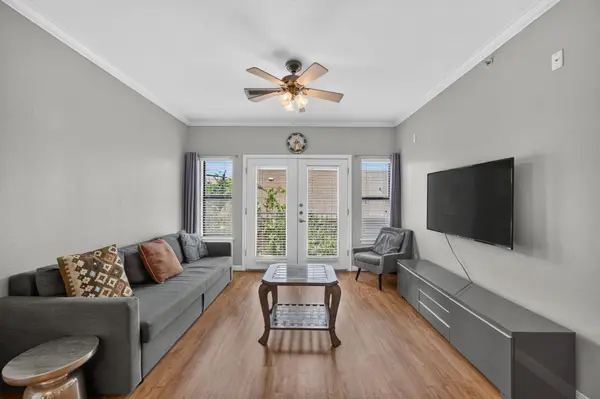 2502 Leon ST #304, Austin, TX 78705