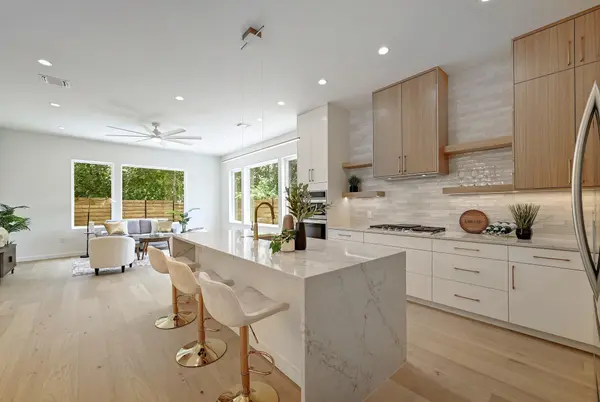 932 E 53rd ST, Austin, TX 78751