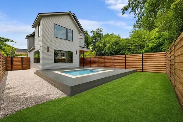 932 E 53rd ST, Austin, TX 78751