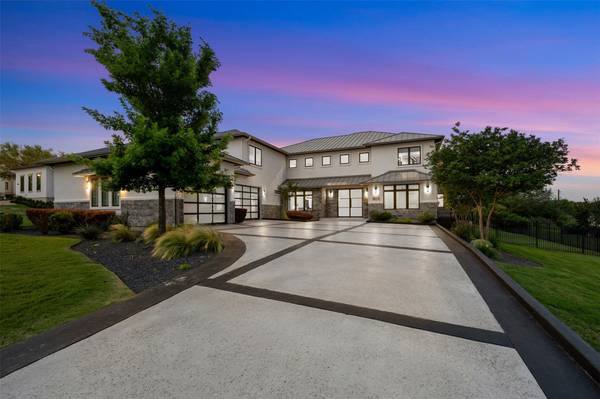 901 Cypress Grove DR, Austin, TX 78732