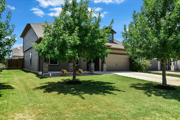 103 Navidad River DR, Hutto, TX 78634