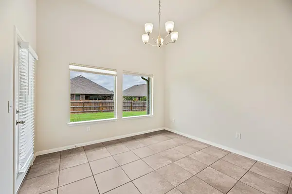 1958 Mexia DR, Round Rock, TX 78664