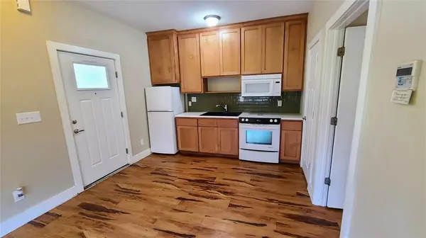 1913 Robbins PL #C, Austin, TX 78705