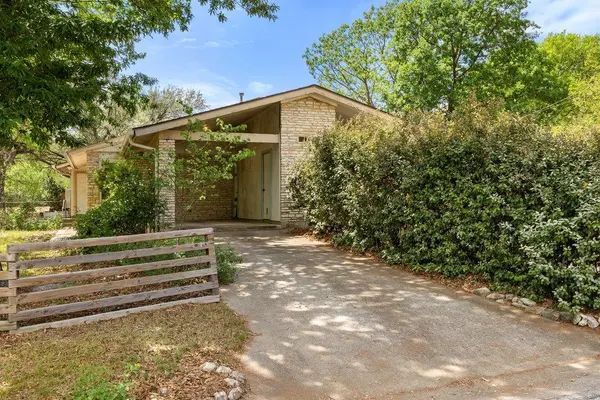 1701 Stanley Ave, Austin, TX 78745