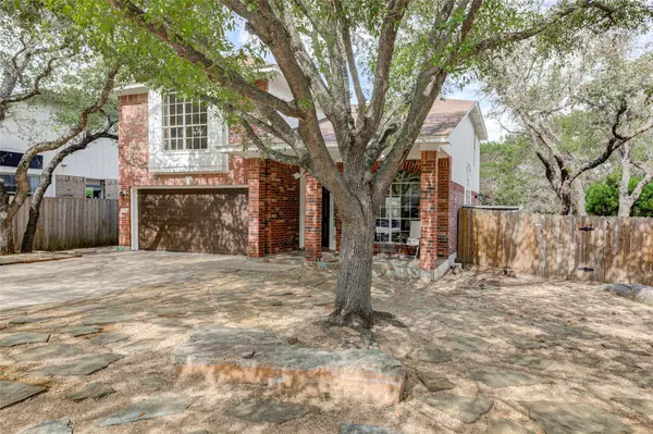 8904 W Hove LOOP, Austin, TX 78749