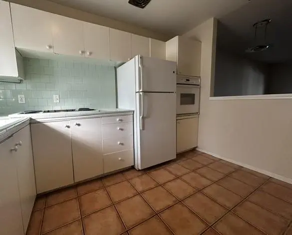 5320 Balcones DR #A, Austin, TX 78731