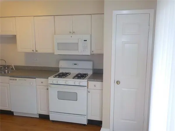 11713 Argonne Forest TRL #B, Austin, TX 78759