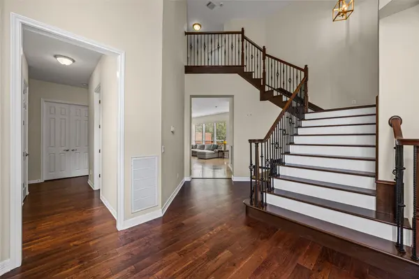 10648 Bramblecrest DR, Austin, TX 78726