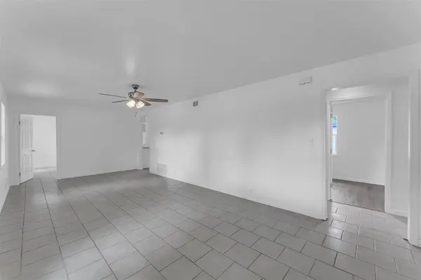 1002 S Pierce ST, Burnet, TX 78611