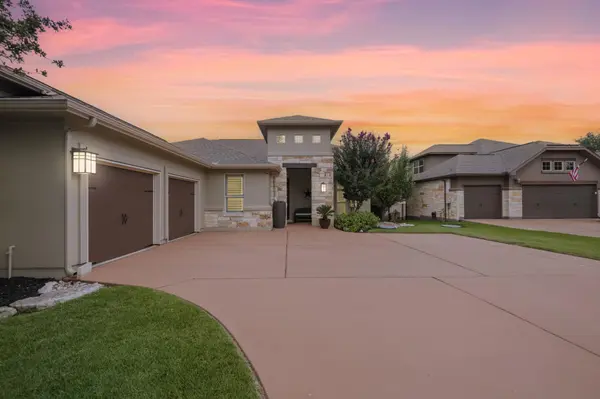 2021 Harvest Dance DR, Leander, TX 78641