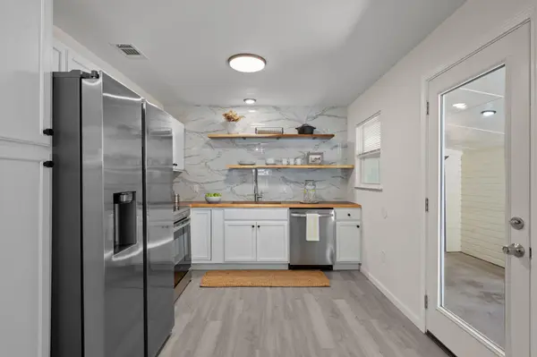 4711 Bandera RD, Austin, TX 78721