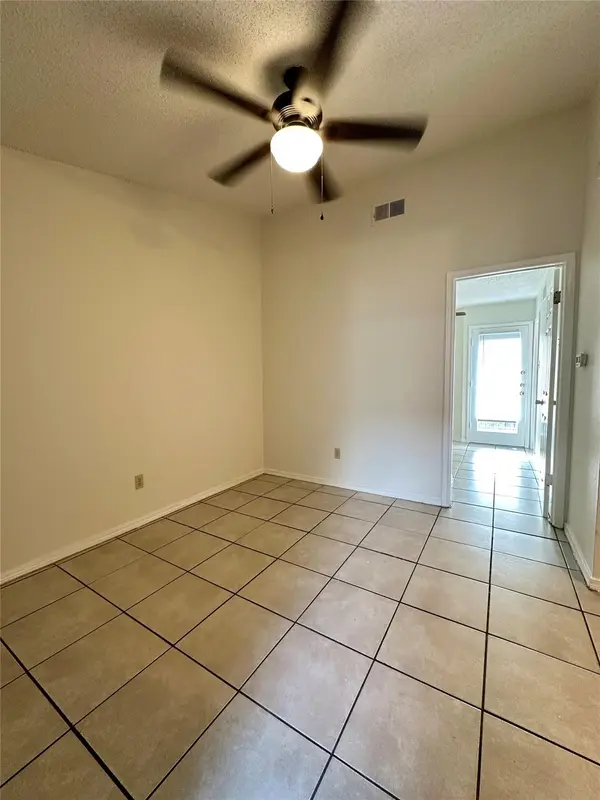 4322 Gillis ST #206, Austin, TX 78745