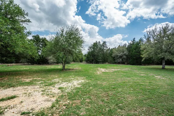 1354 OLD PIN OAK RD, Paige, TX 78659