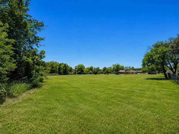 TBD S Knox Ave, Giddings, TX 78942