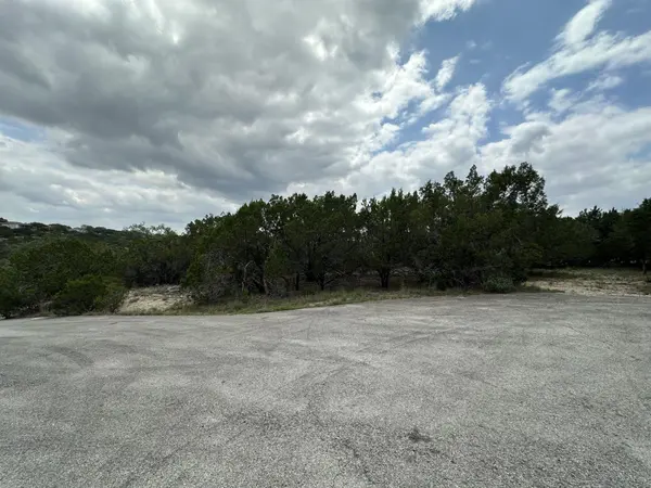 20709 Hayes CV, Lago Vista, TX 78645