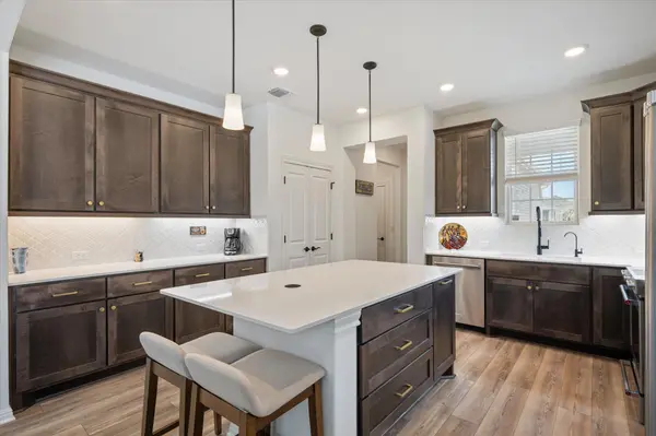 112 Clay Hill ST, Georgetown, TX 78633