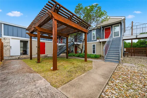 2512 Durwood ST #110, Austin, TX 78704