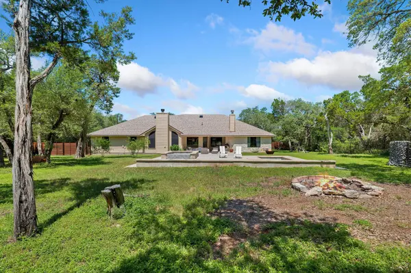105 N Laurelwood DR, Austin, TX 78733