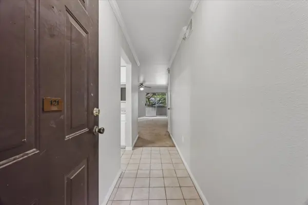 501 W 26th ST #121, Austin, TX 78705
