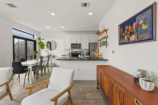 6409 Berkman DR #6, Austin, TX 78723