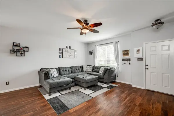 12221 Buzz Schneider LN, Austin, TX 78748