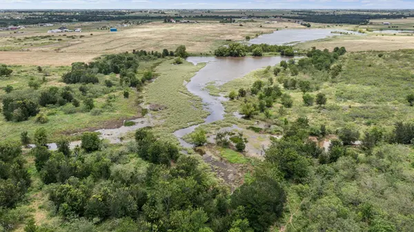 3315 County Road 463, Elgin, TX 78621
