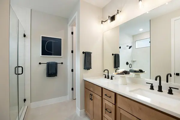 8012 Bird Song CIR, Austin, TX 78745