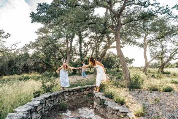 17650-A Hamilton Pool RD, Austin, TX 78738