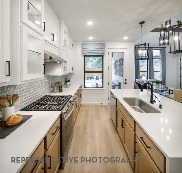 8808 Fallkill DR, Austin, TX 78744