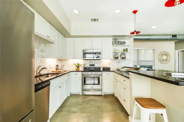 7601 Bethune Ave #B, Austin, TX 78752