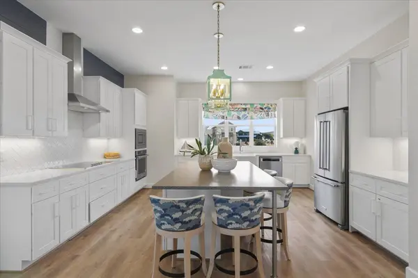 208 Marina BLF, Kingsland, TX 78639