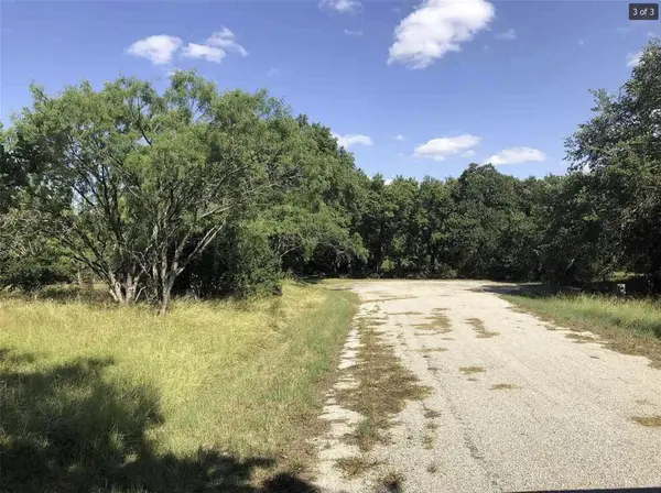 320 Lakawana, Horseshoe Bay, TX 78657