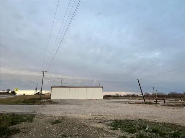 14201 S State Highway 95, Coupland, TX 78615