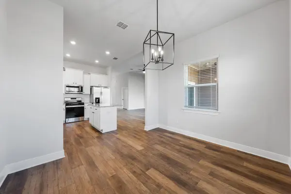 309 Lt John Decker DR, San Marcos, TX 78666