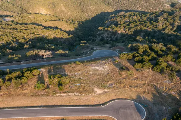 5704 TWIN PEAKS TRCE, Austin, TX 78738