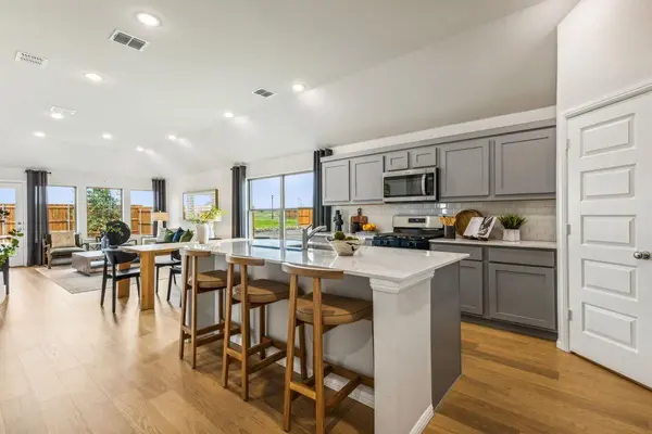 105 Malibu, Hutto, TX 78634
