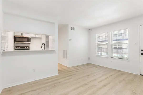 923 E 41st ST #101, Austin, TX 78751