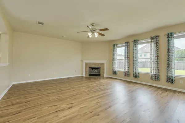 19617 Cheyenne Valley DR, Round Rock, TX 78664