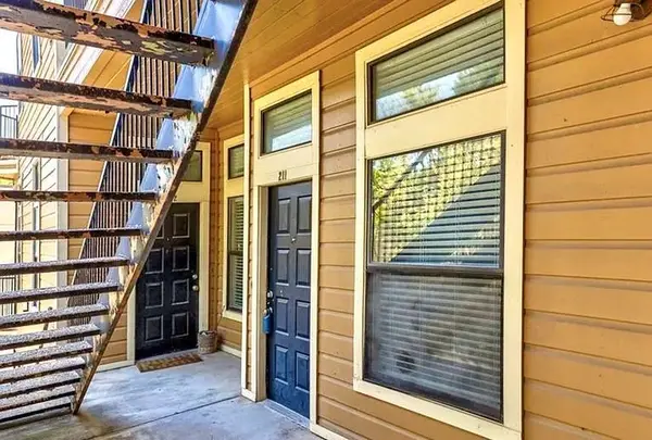 2802 Nueces ST #211, Austin, TX 78705