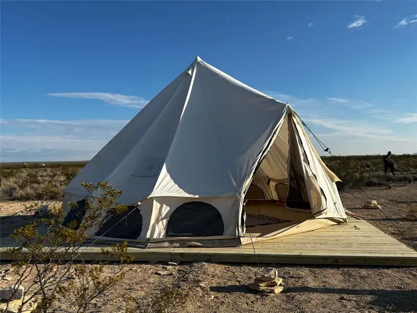 000 E Spanish RD, Terlingua, TX 79852