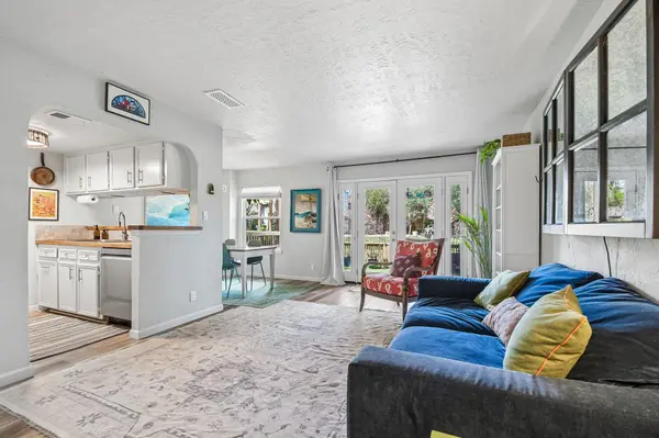 14 Cypress Fairway VLG, Wimberley, TX 78676