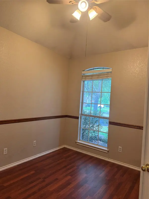 8001 Tallyho TRL, Austin, TX 78729