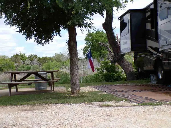 4120 N Hwy 281, Lampasas, TX 76550
