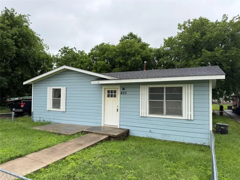 403 N 1st ST, Copperas Cove, TX 76522