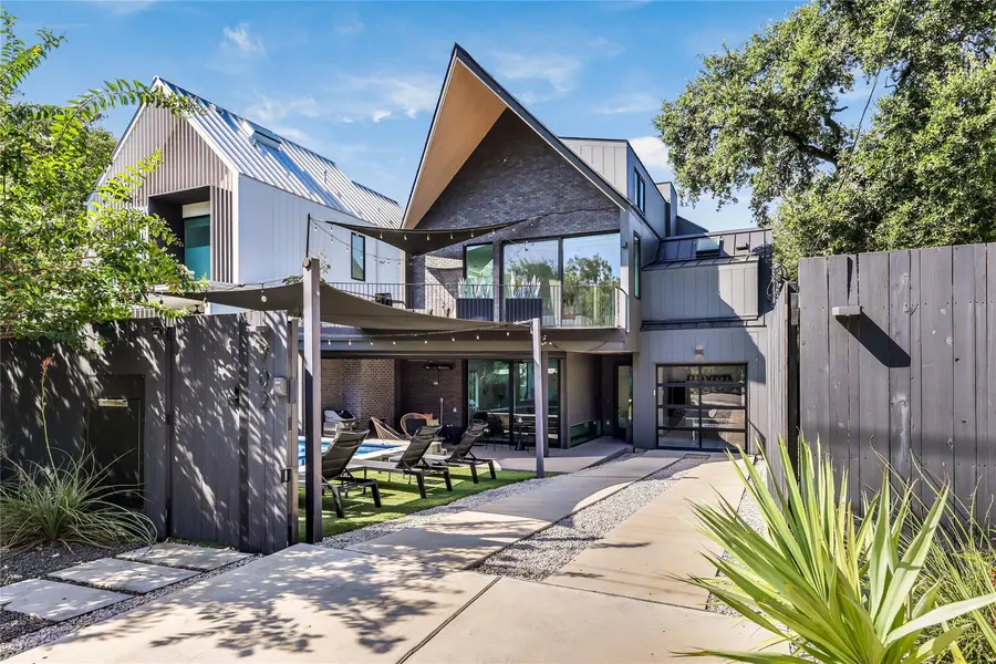 702 W Elizabeth ST, Austin, TX 78704