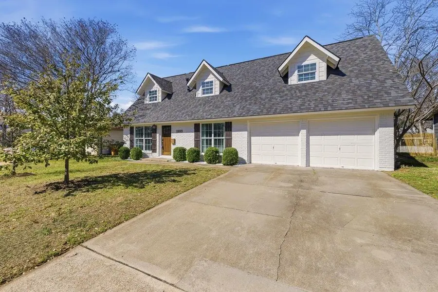 8100 Stillwood LN, Austin, TX 78757