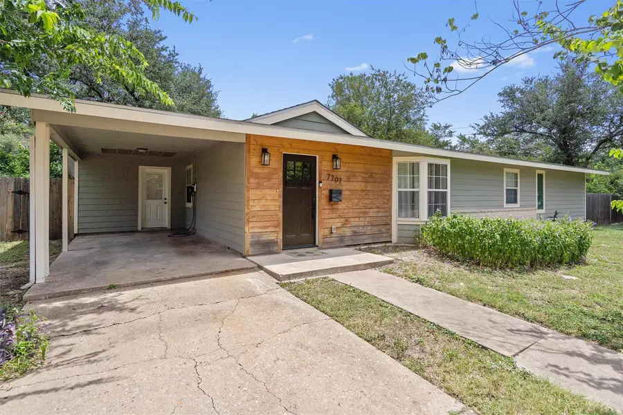 7707 Robalo RD, Austin, TX 78757