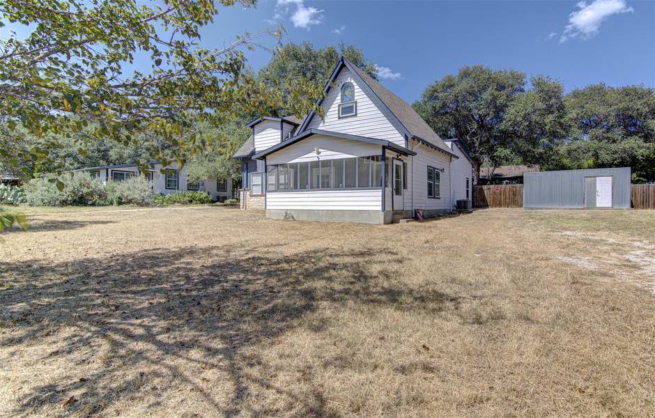 17308 E Darleen DR, Leander, TX 78641