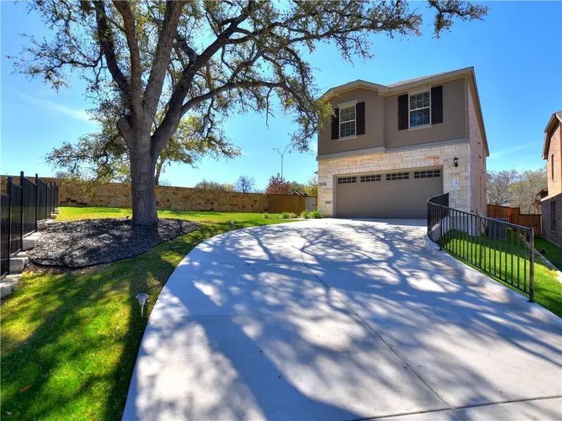 1050 Kenney Fort XING #34, Round Rock, TX 78665